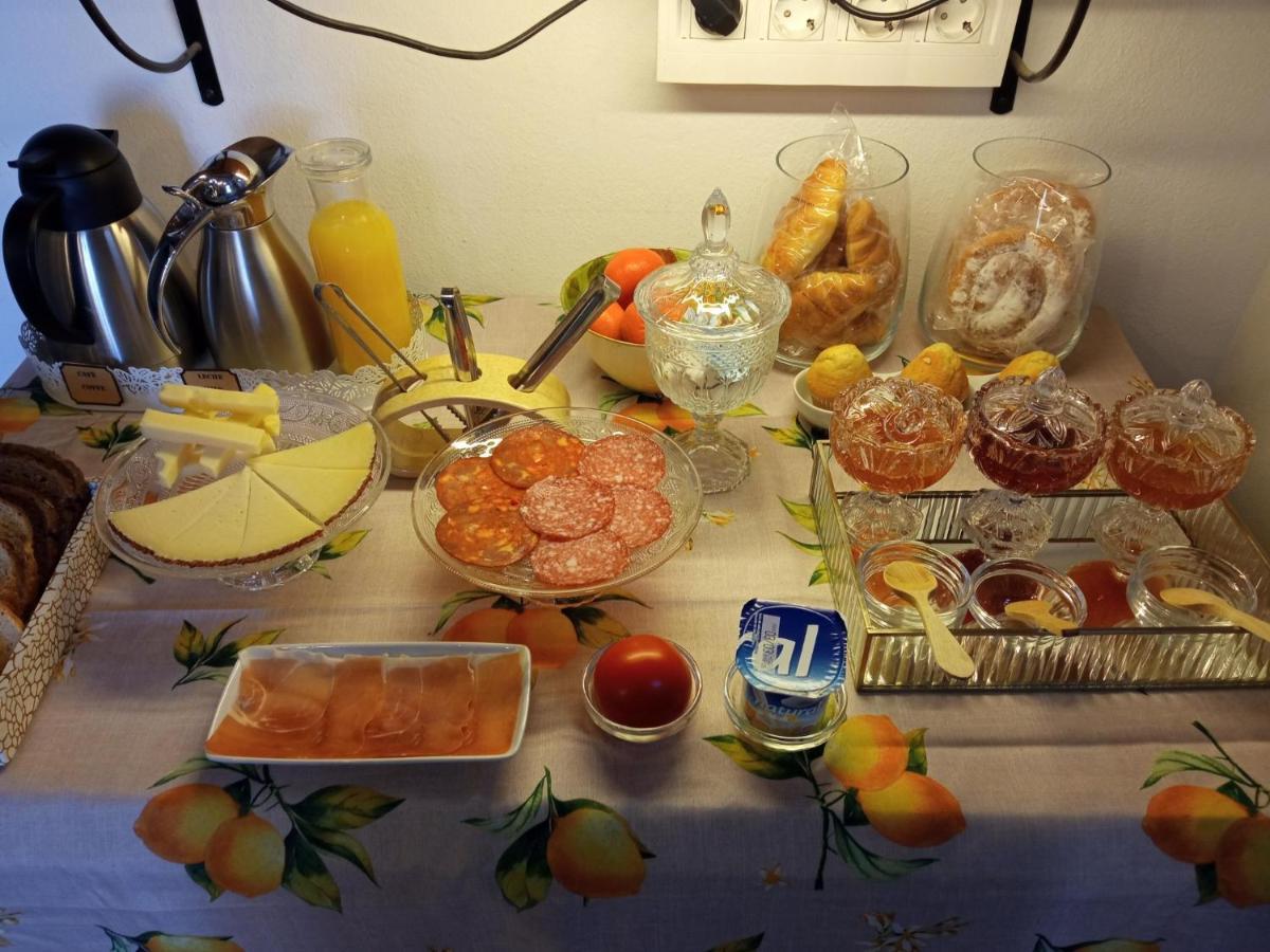 Hostal Ca'N Tiu Alaró Eksteriør bilde